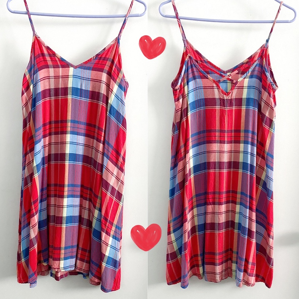 SO summer plaid mini dress, 100% rayon, red blue